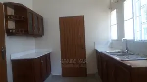 3bdrm Bungalow in Kololo Property, Central Division for Rent