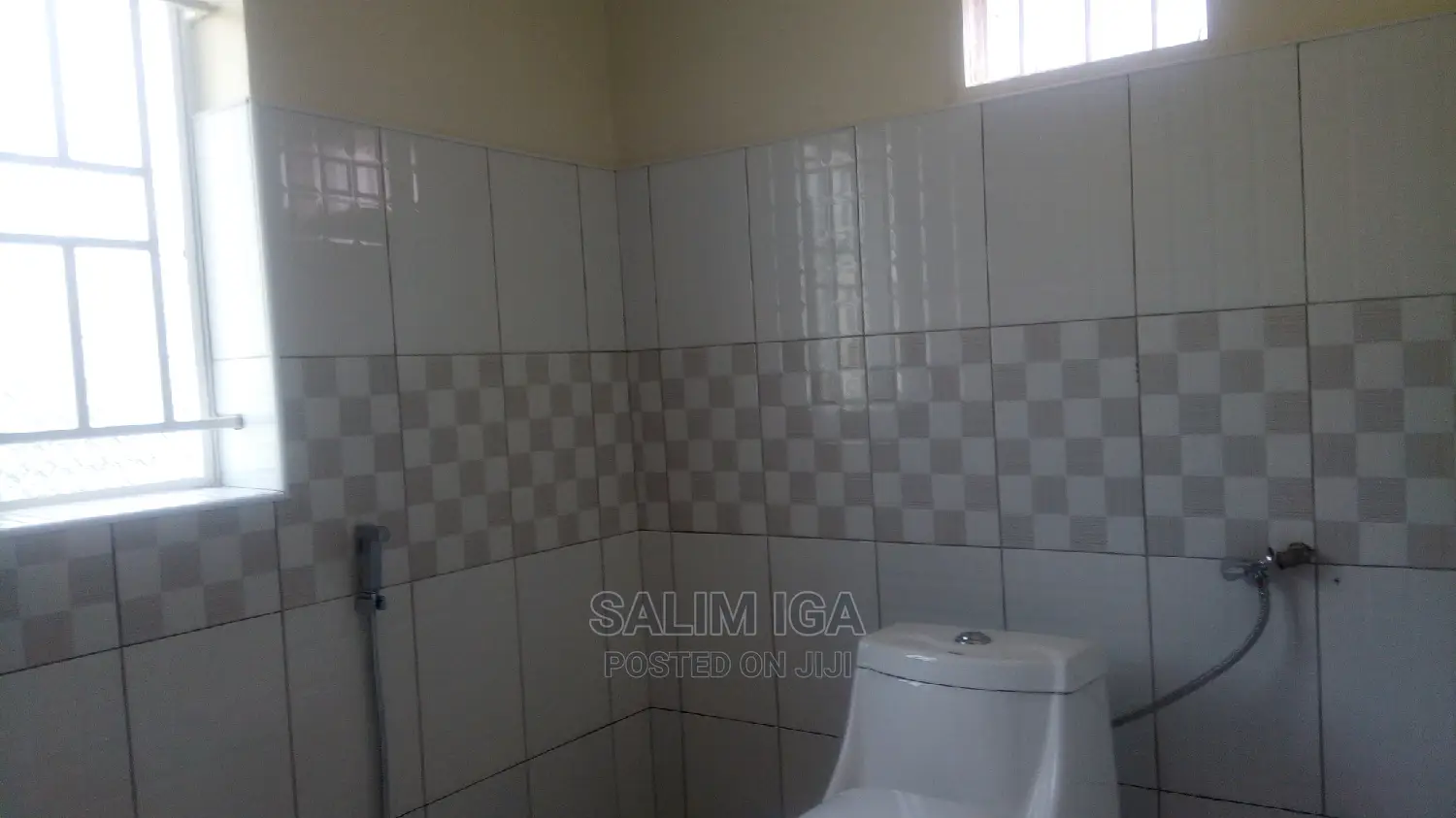 3bdrm Bungalow in Kololo Property, Central Division for Rent