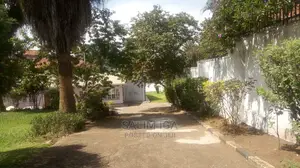 3bdrm Bungalow in Kololo Property, Central Division for Rent