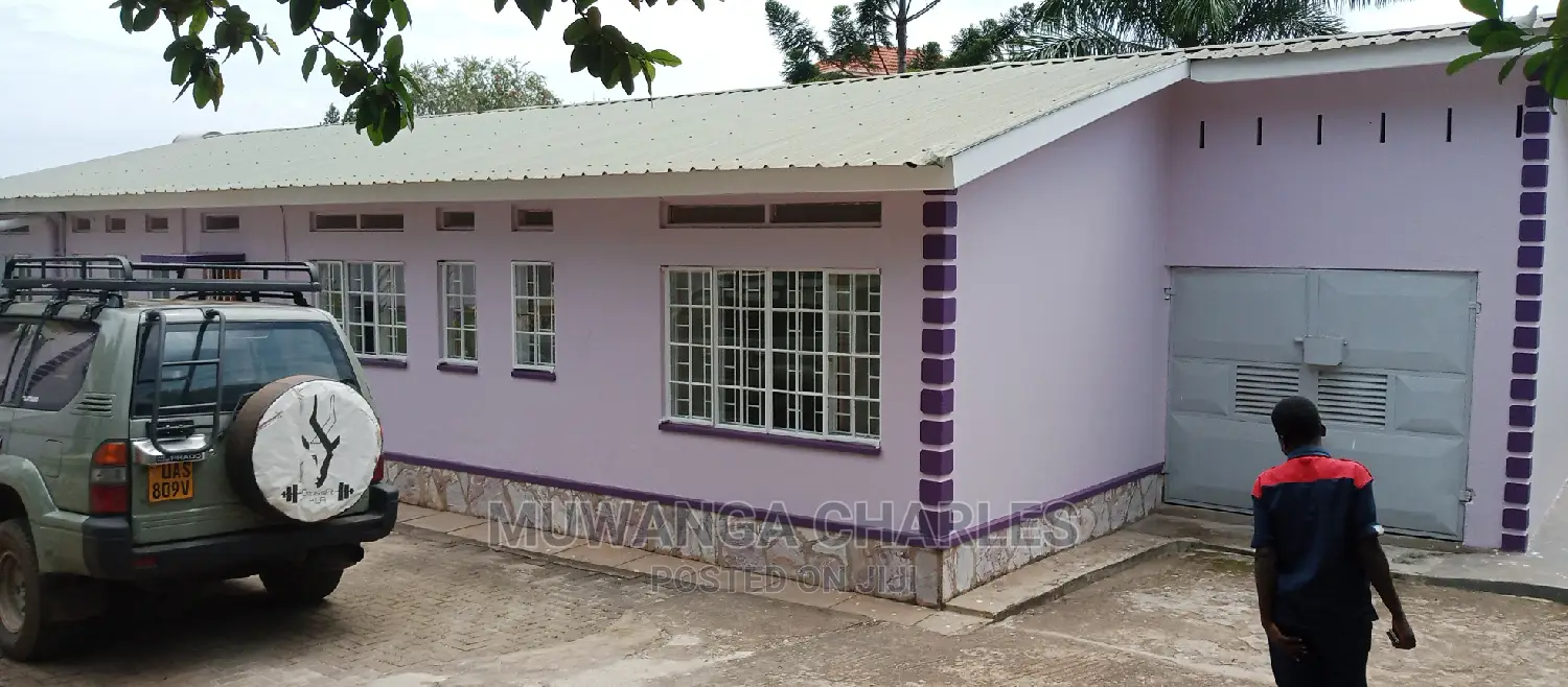 3bdrm House in Fs Properties Ltd, Central Division for Rent