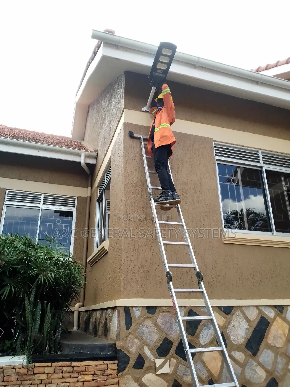 Solar Security Light 150w Reliable and Durable Power Quality