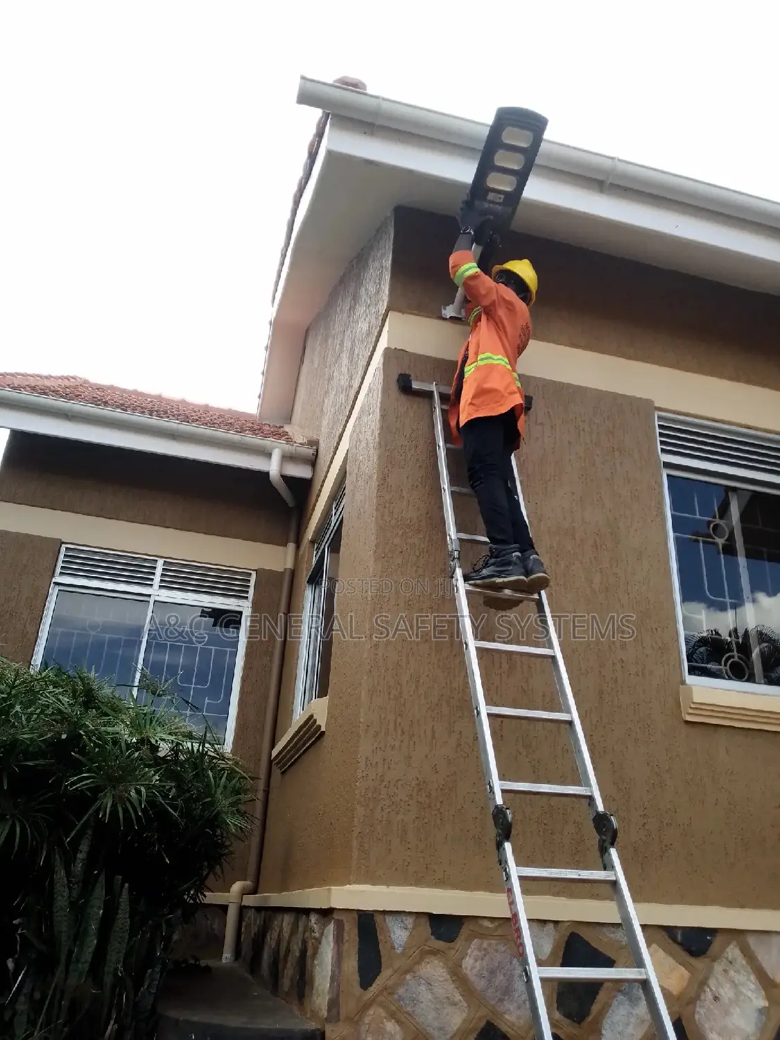 Solar Security Light 150w Reliable and Durable Power Quality