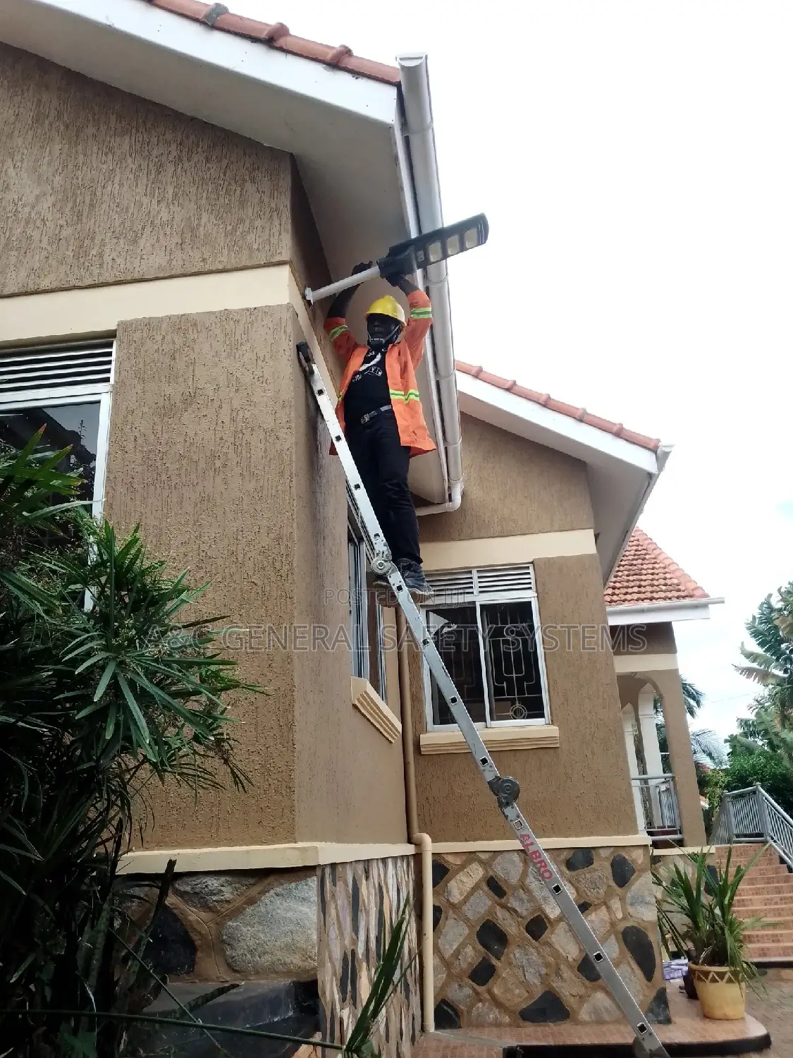 Solar Security Light 150w Reliable and Durable Power Quality