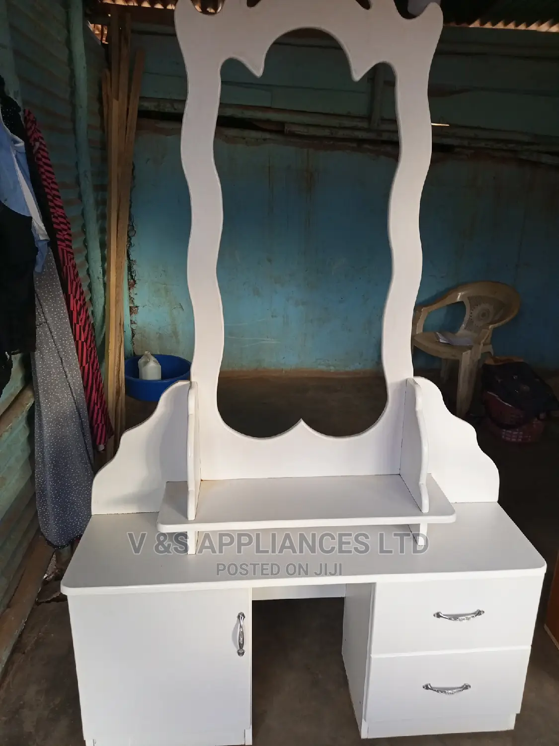 White Dressing Mirror