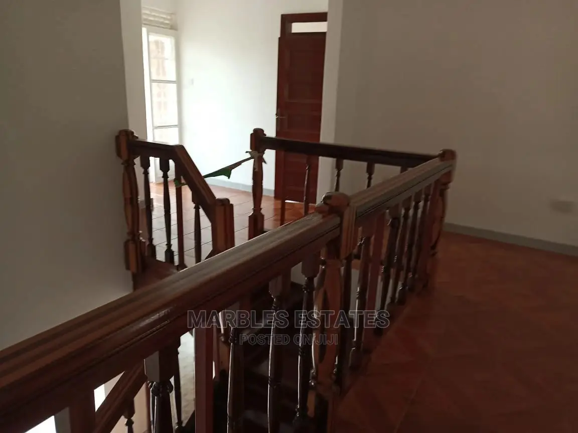 5bdrm Bungalow in Naguru, Central Division for Rent