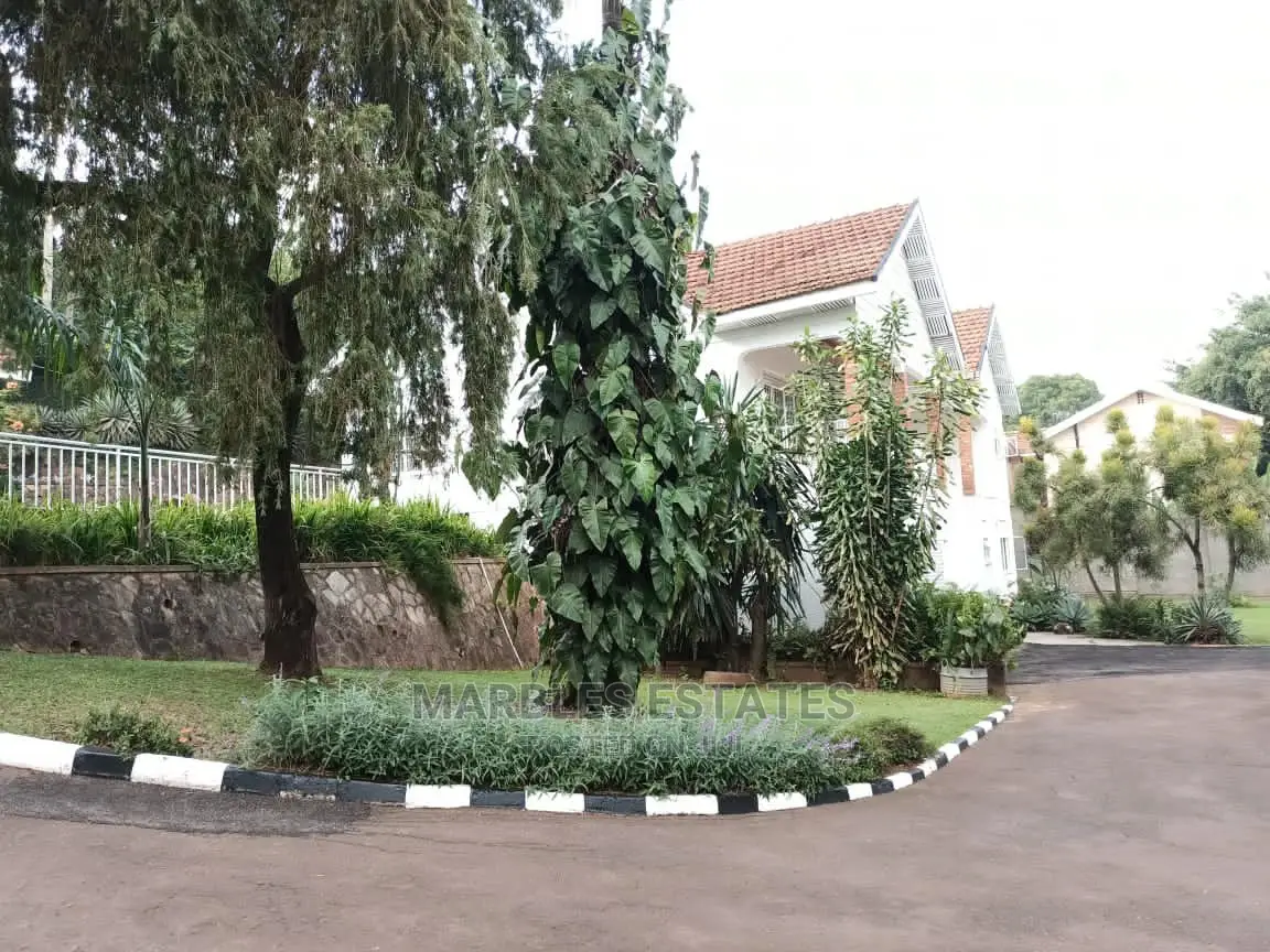 5bdrm Bungalow in Naguru, Central Division for Rent
