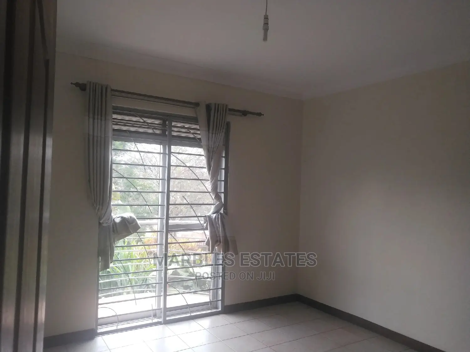 Furnished 3bdrm Townhouse/Terrace in Naguru, Central Division for Rent