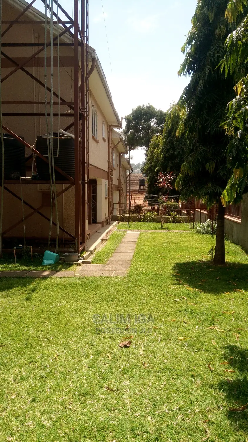 4bdrm Duplex in Kololo Property, Central Division for Rent