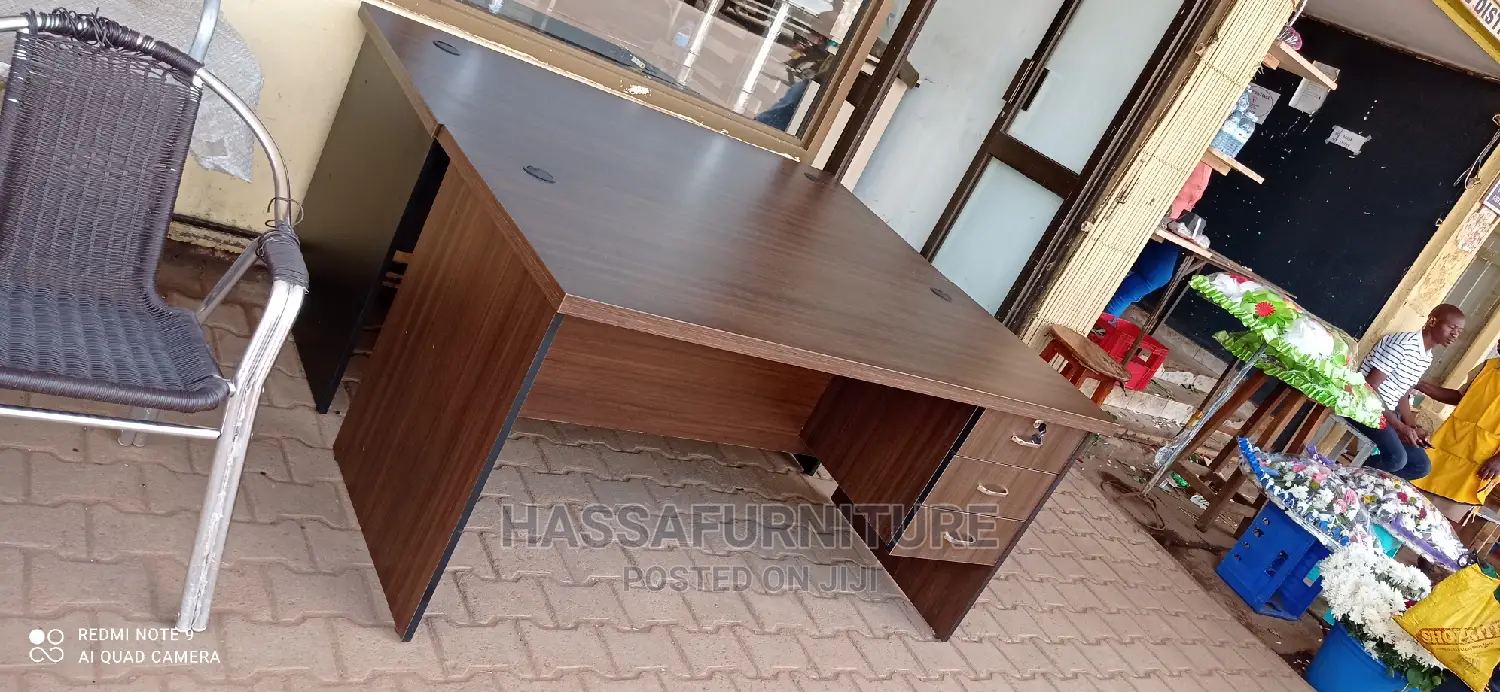 Executive Office Desk Size 160cm
