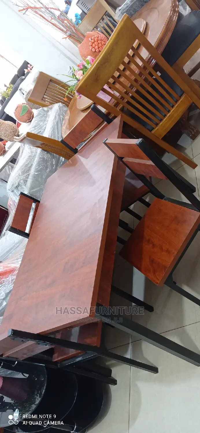 Restaurant Set 4seaters Wooden