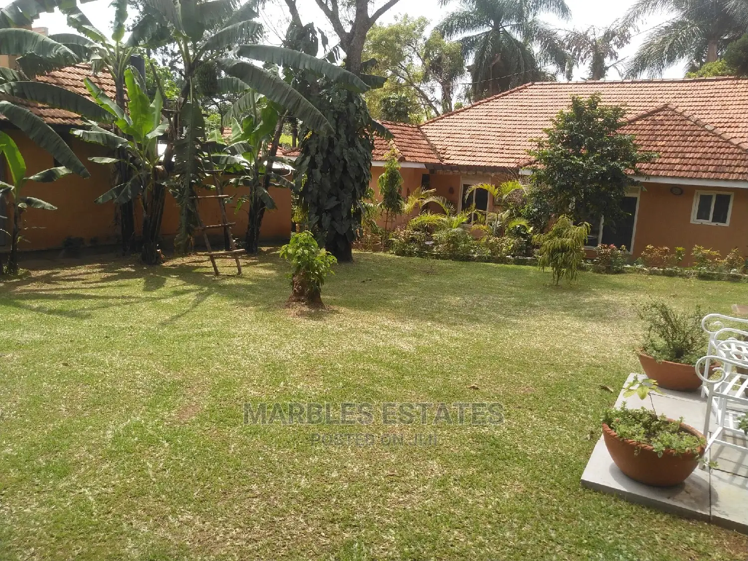 4bdrm Duplex in Bugolobi, Central Division for Rent