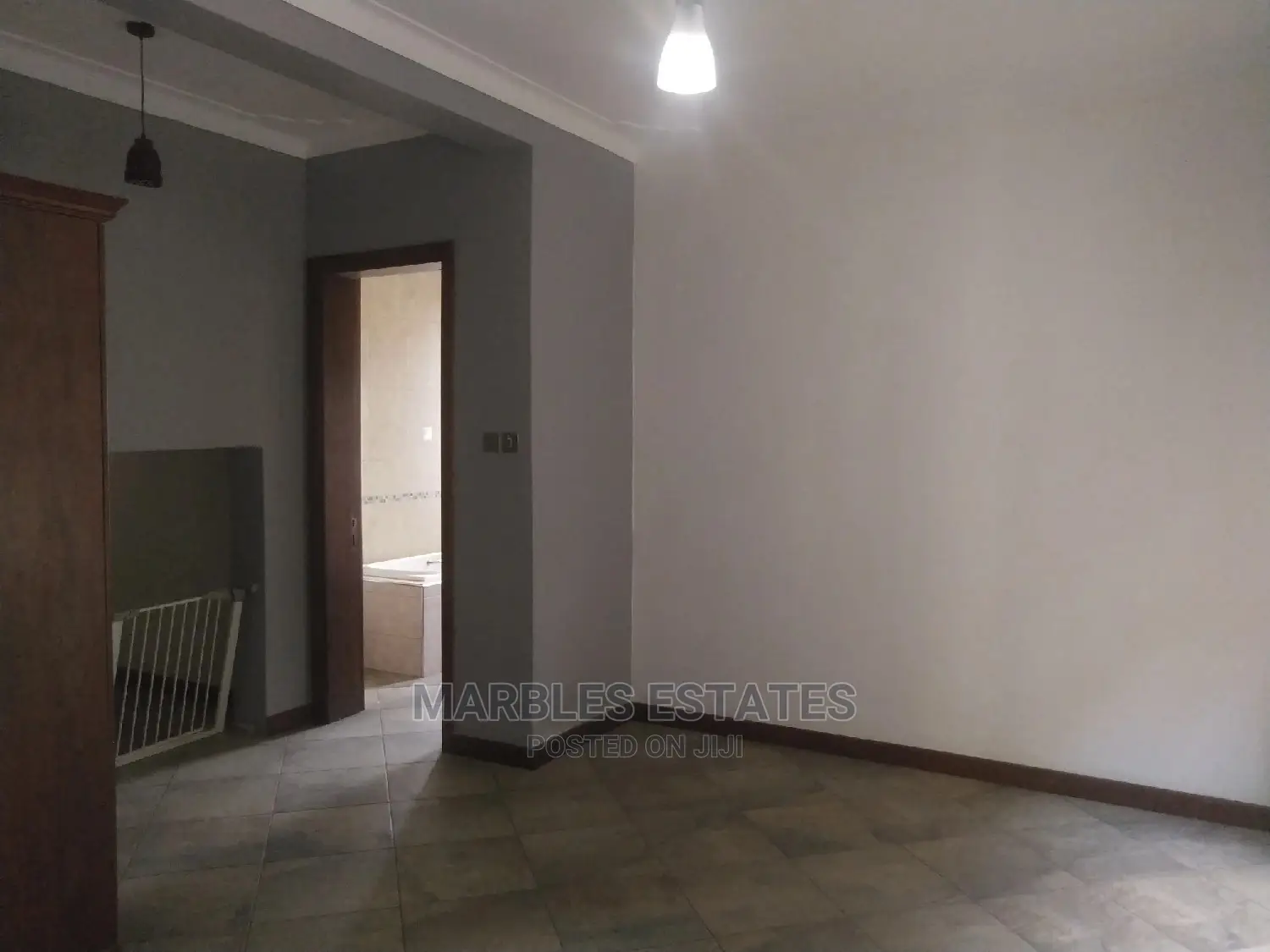 4bdrm Duplex in Bugolobi, Central Division for Rent