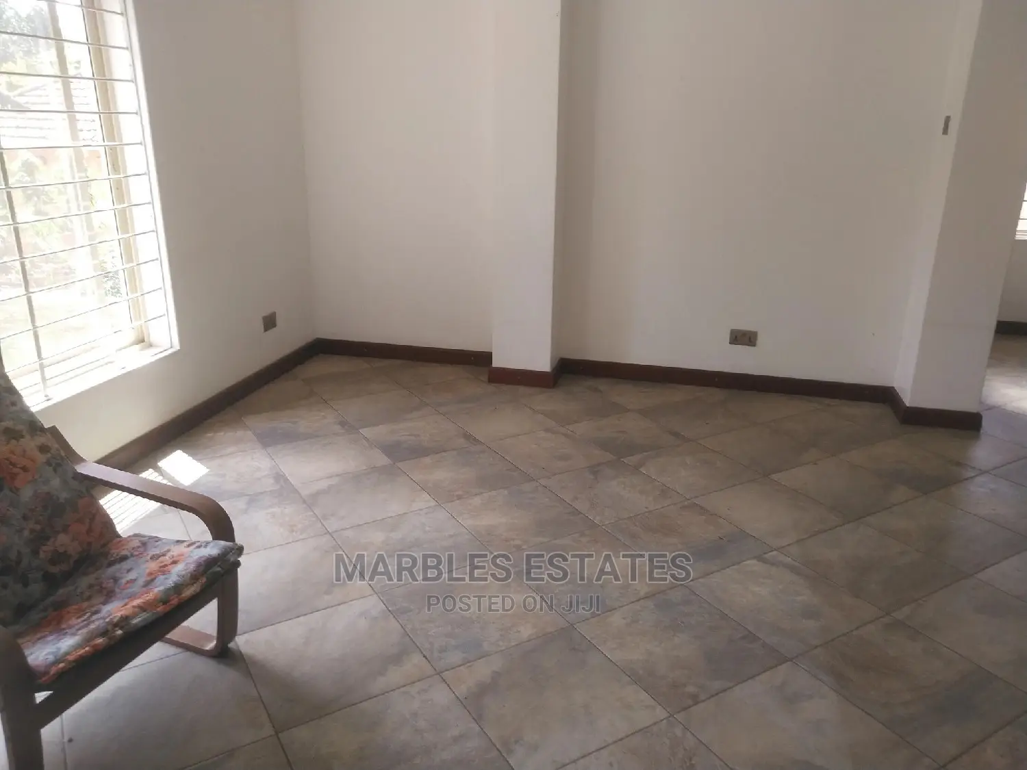 4bdrm Duplex in Bugolobi, Central Division for Rent