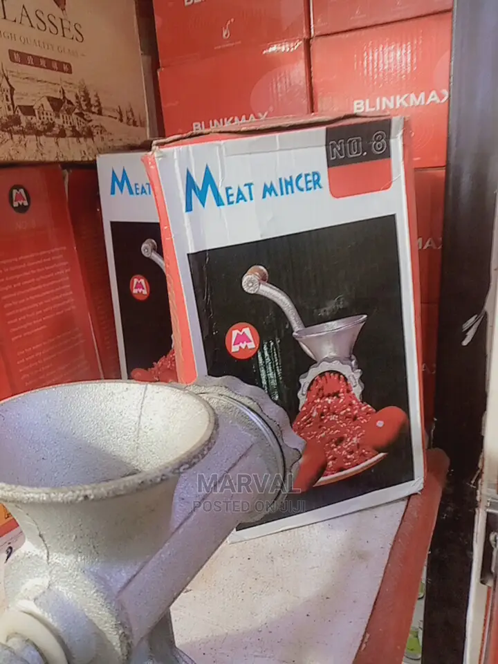 Meat Minser (Size 8)