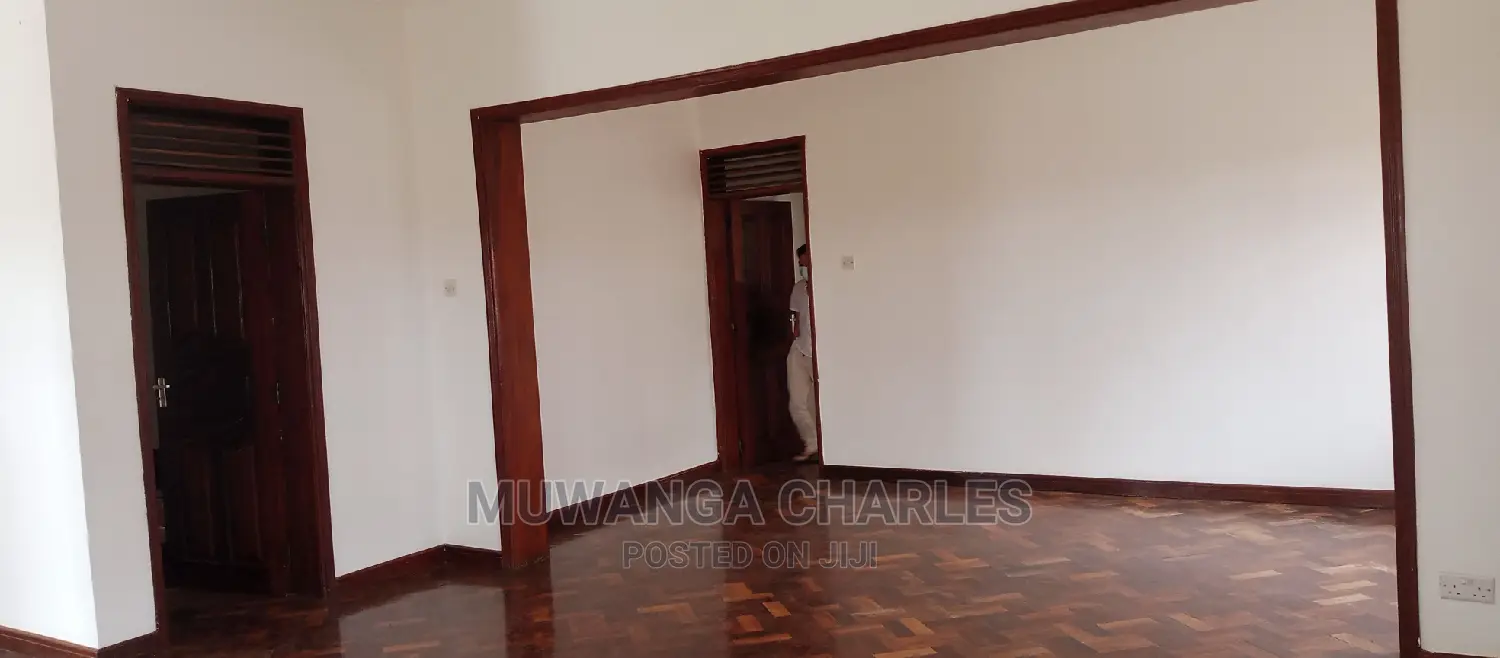 5bdrm Duplex in Fs Properties Ltd, Central Division for Rent