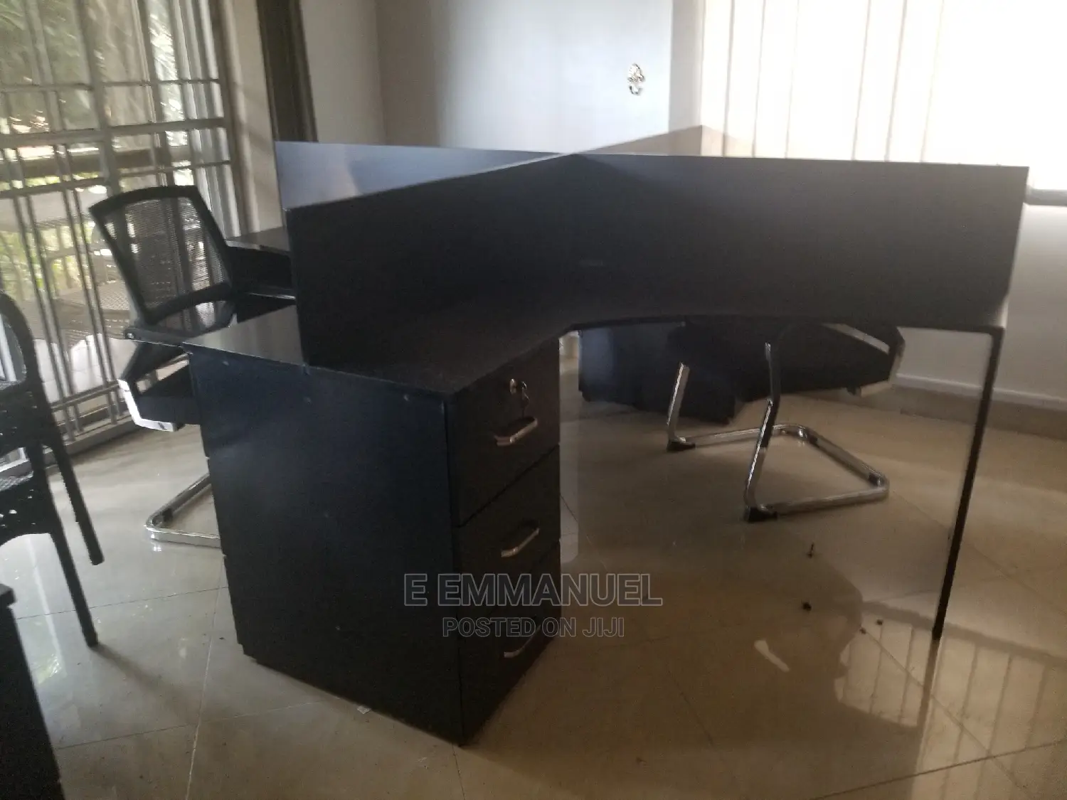 4 Seater Workstation