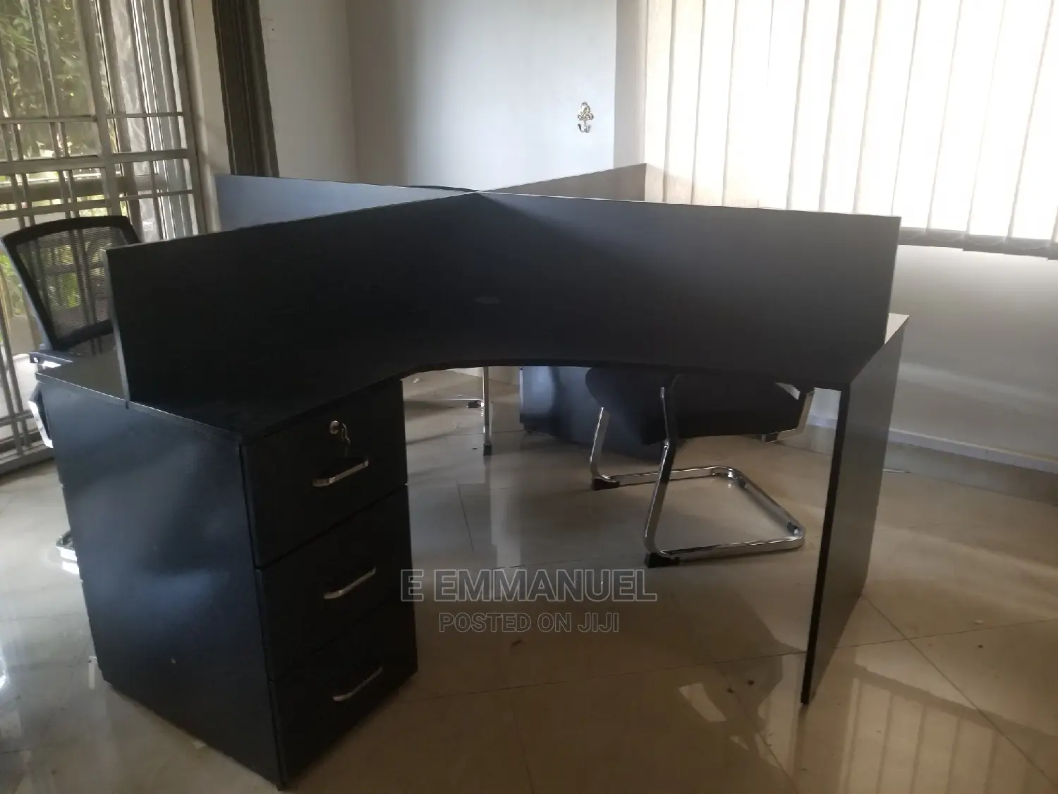 4 Seater Workstation