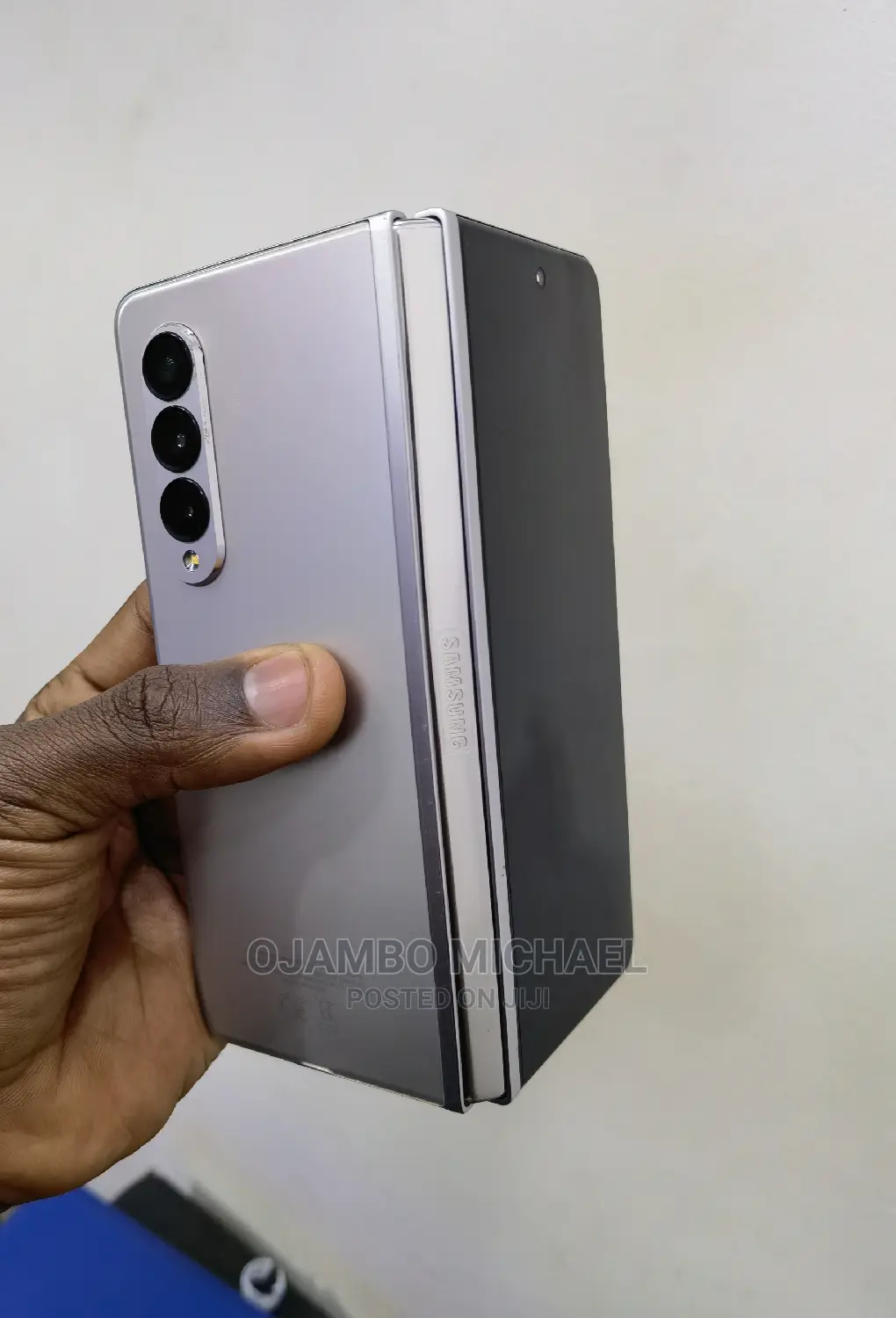Samsung Galaxy Z Fold 3 256 GB Silver