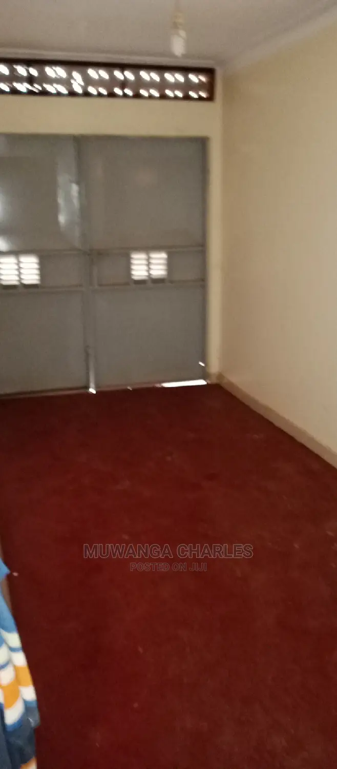 6bdrm House in Fs Properties Ltd, Central Division for Rent