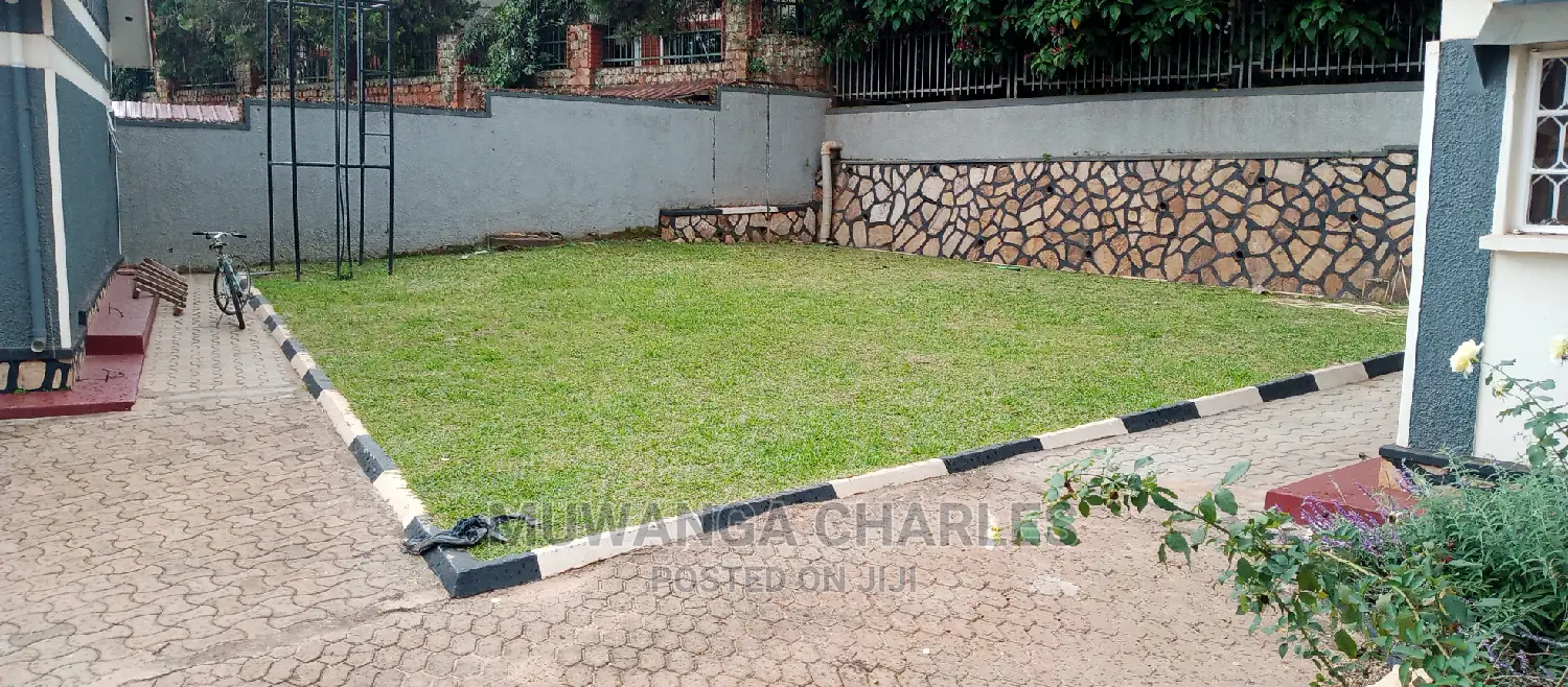 6bdrm House in Fs Properties Ltd, Central Division for Rent