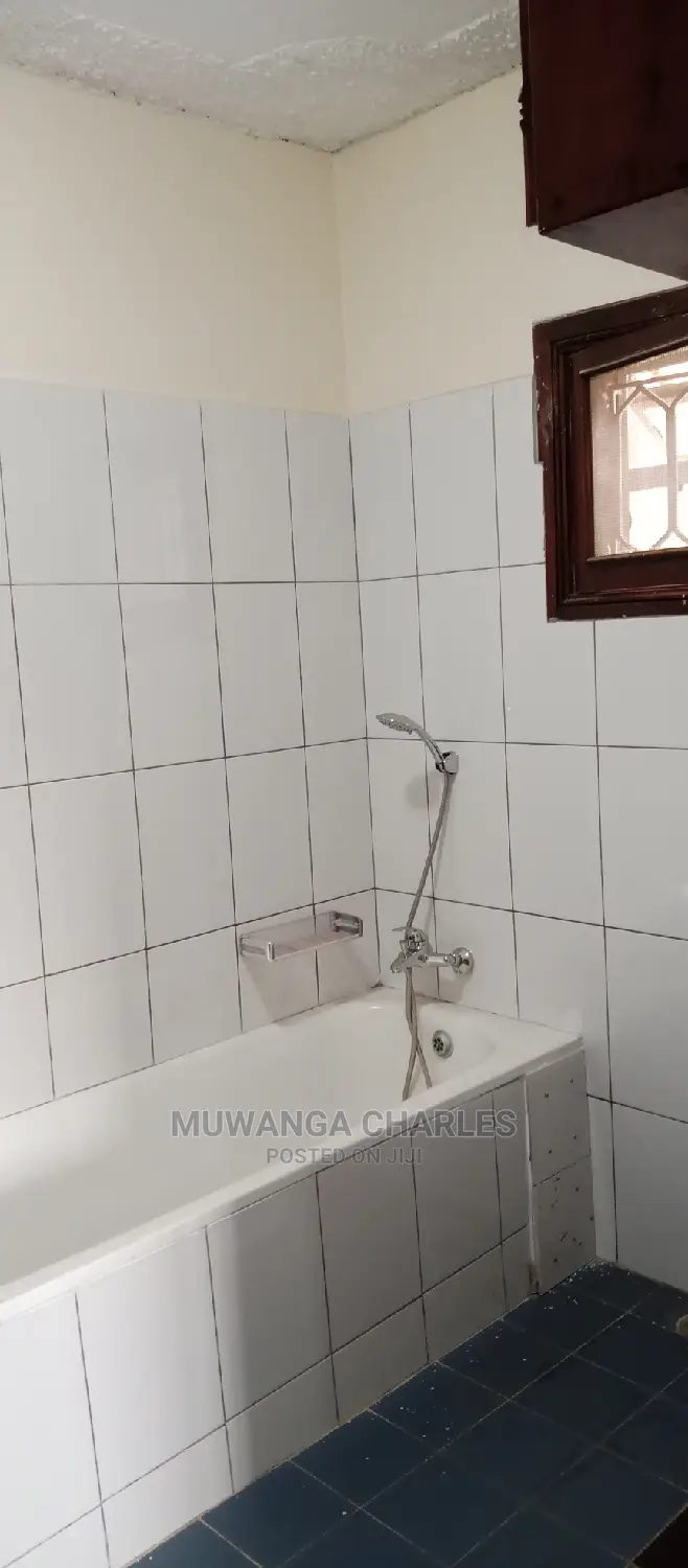 6bdrm House in Fs Properties Ltd, Central Division for Rent