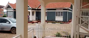 6bdrm House in Fs Properties Ltd, Central Division for Rent