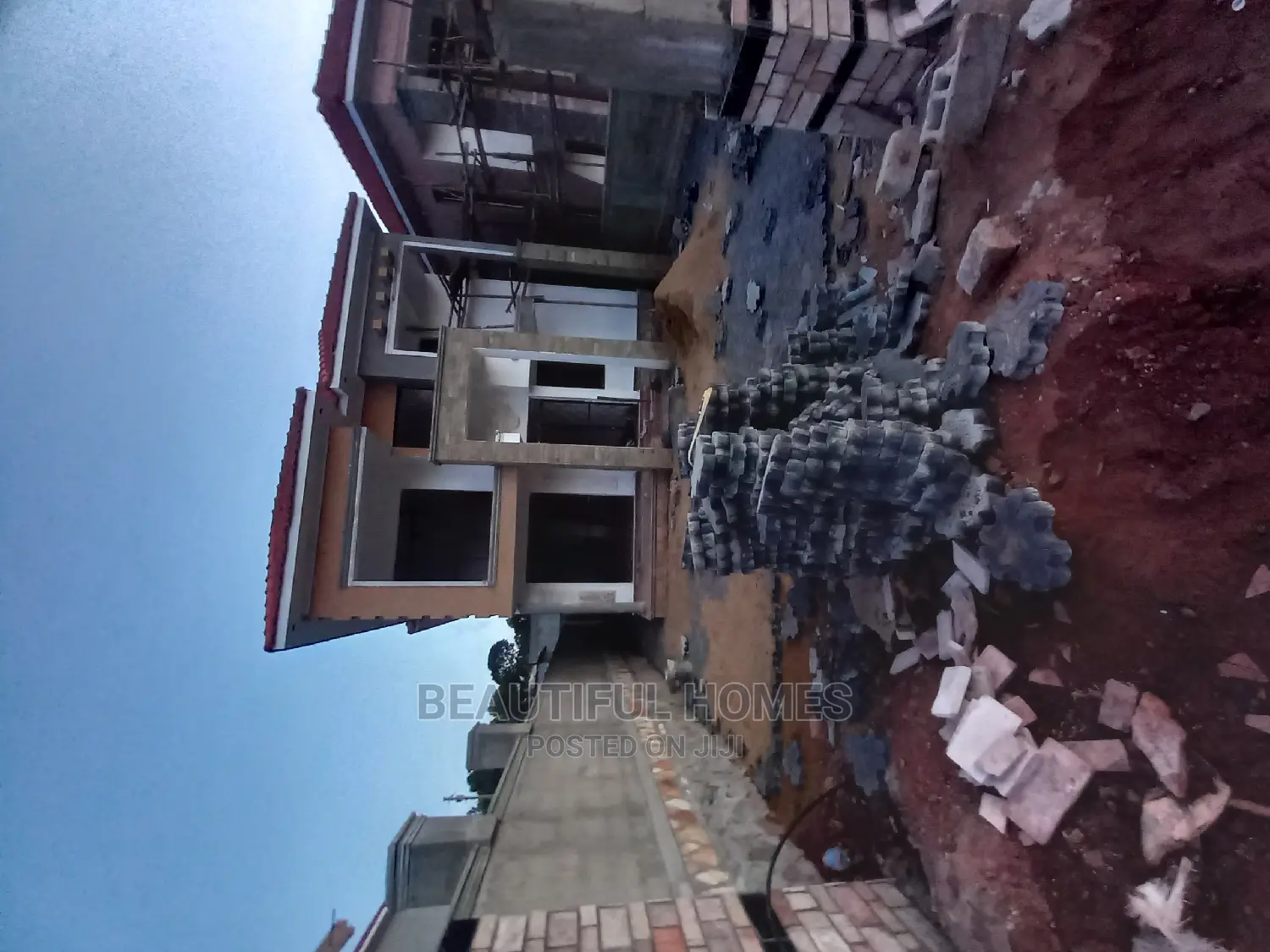 Furnished 4bdrm House in Kira for Sale