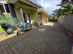 Furnished 2bdrm Apartment in Kira for Sale