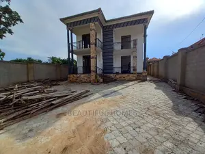 Furnished 5bdrm Mansion in Kira for Sale