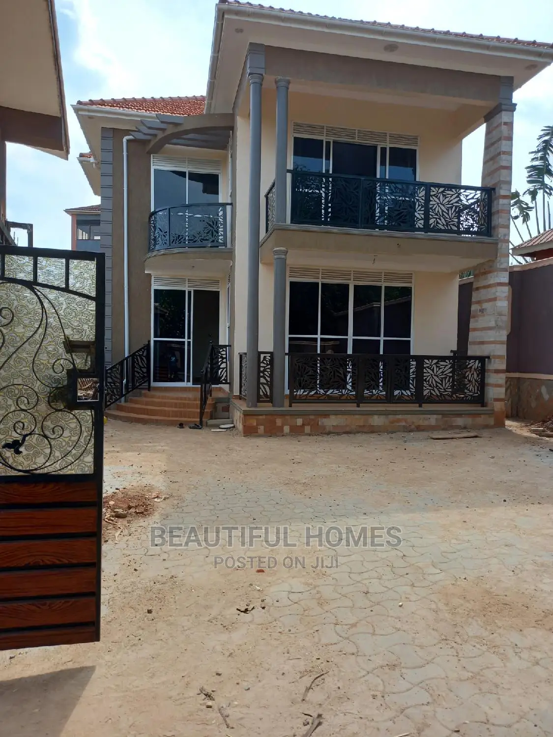 Furnished 4bdrm Mansion in Kisaasi, Nakawa for Sale