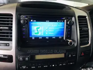 Double Din Car Radio Fitted in Toyota Prado Ronaldo