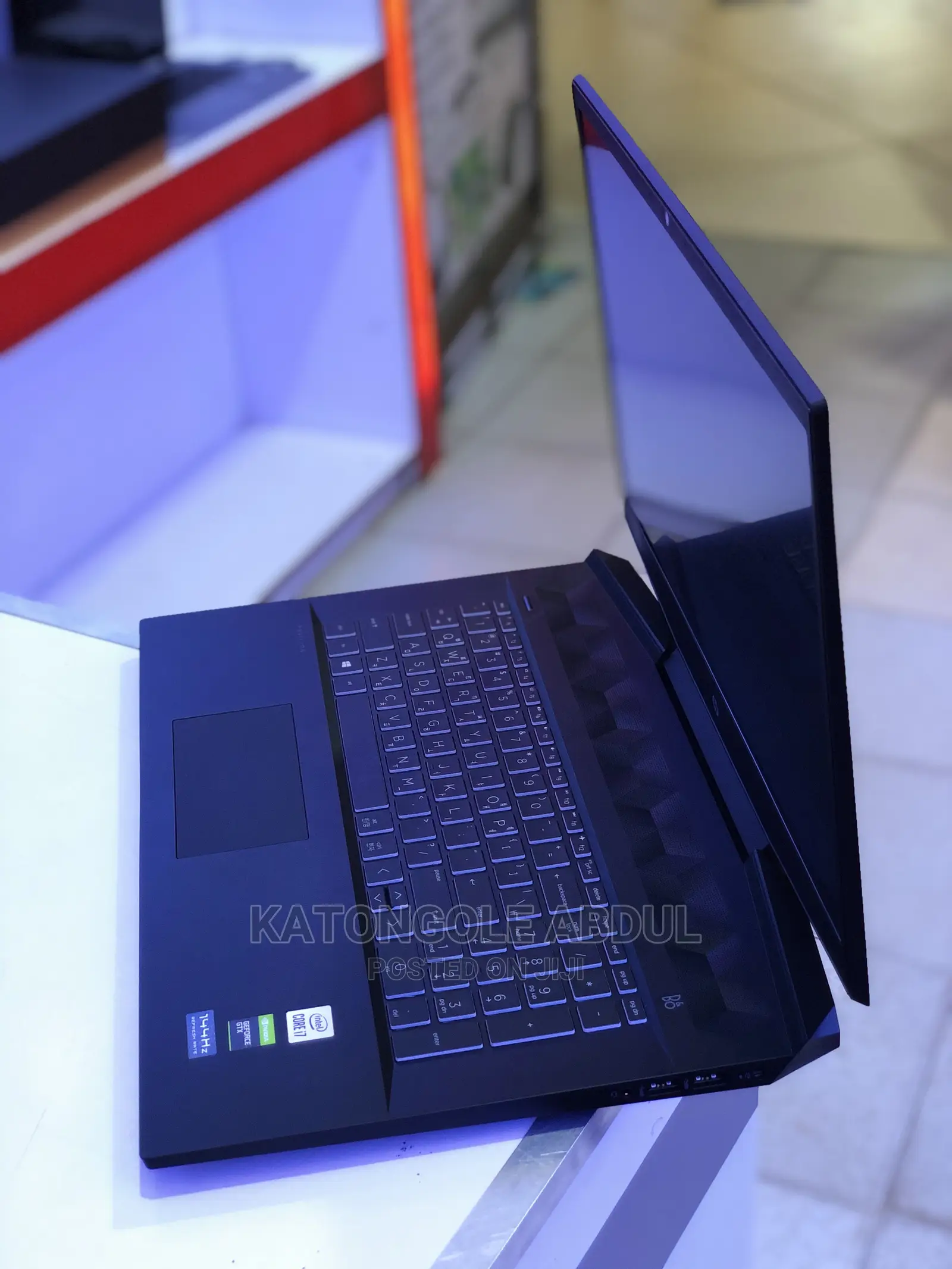 New Laptop HP Pavilion 17 16GB Intel Core I7 SSHD (Hybrid) 512GB