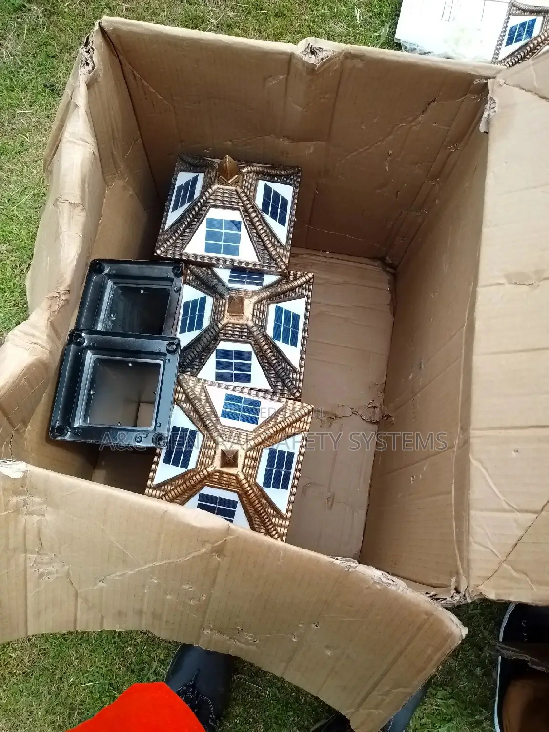 Solar Security Garden/Compound Lights