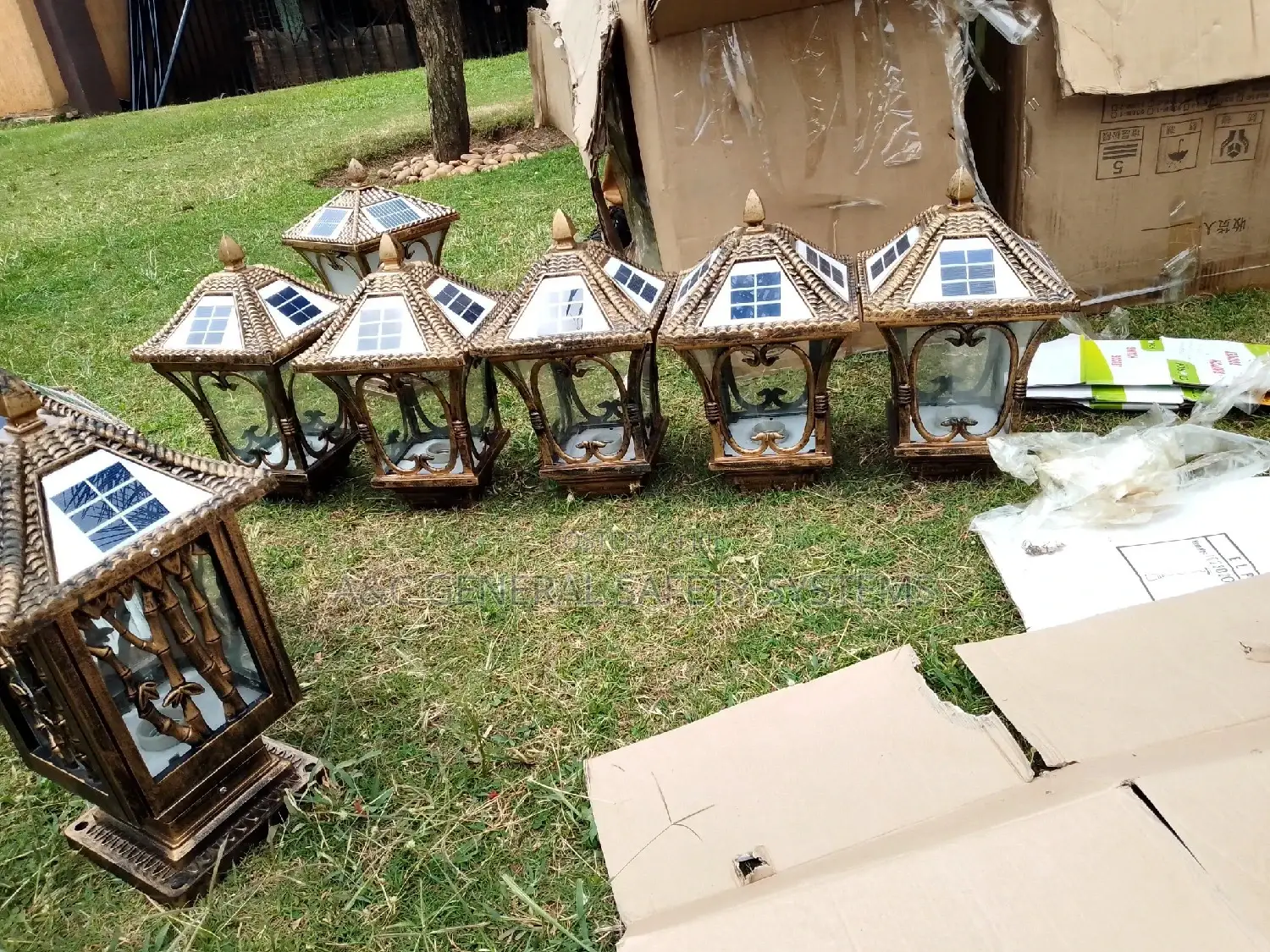 Solar Security Garden/Compound Lights