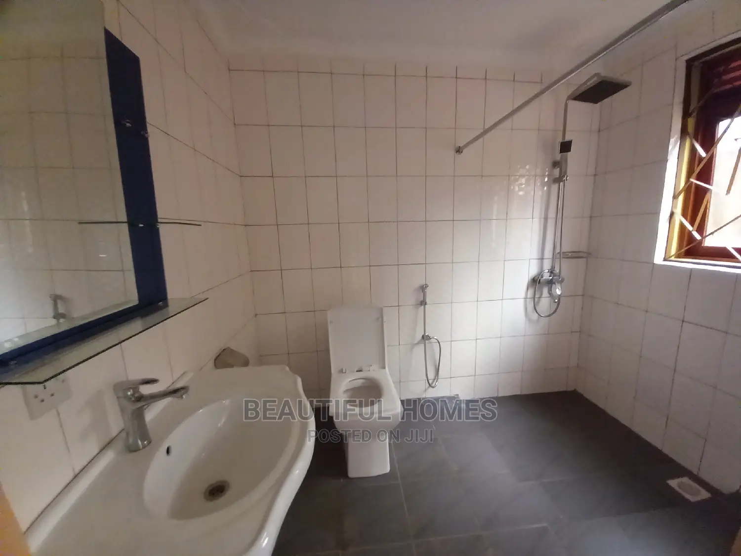 Furnished 2bdrm Apartment in Najjera, Central Division for Sale
