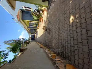 Furnished 1bdrm Apartment in Kira for Sale