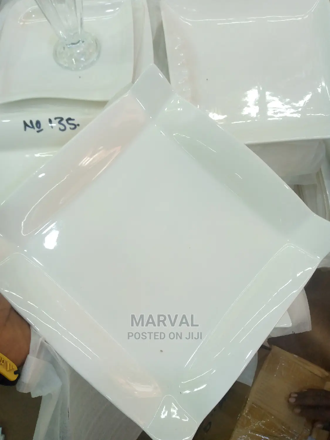 Ceremic Plates ( 6pcs)