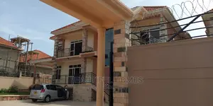 Furnished 5bdrm Mansion in Kira Tarmack for Sale