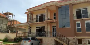 Furnished 5bdrm Mansion in Kira Tarmack for Sale