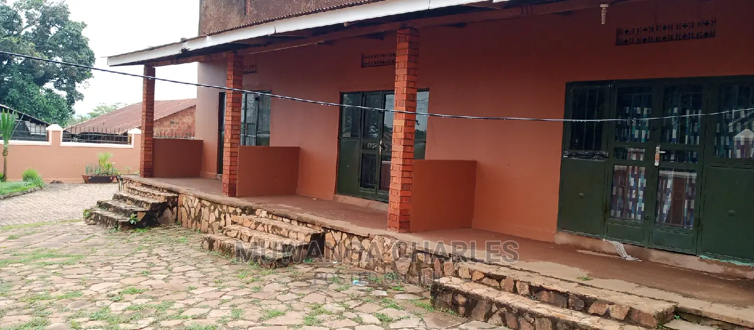 1bdrm House in Fs Properties Ltd, Central Division for rent