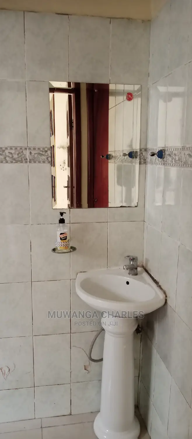 8bdrm Duplex in Fs Properties Ltd, Central Division for Rent