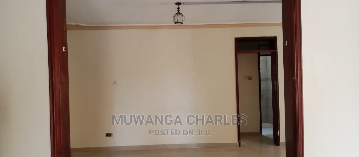 8bdrm Duplex in Fs Properties Ltd, Central Division for Rent