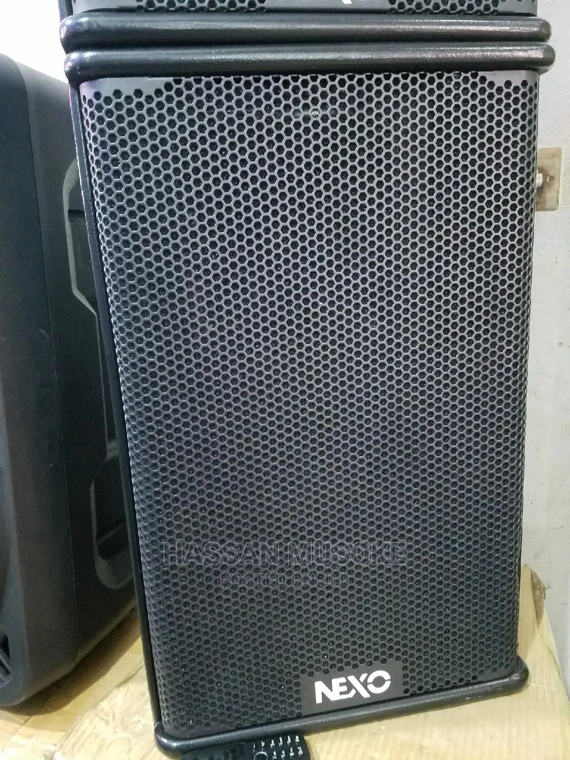 NEXO TOPS Size 10