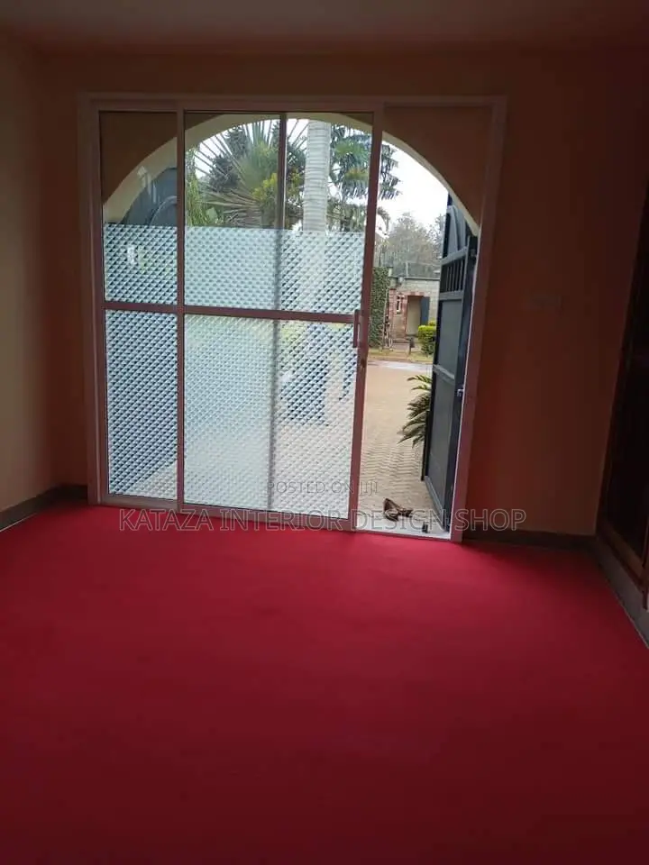 Woolen Carpet Woolen Carpets Woolen Carpets
