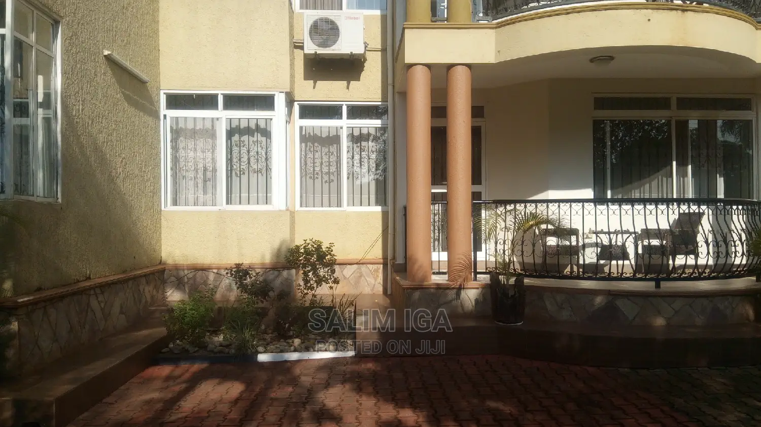 Furnished 3bdrm Block of Flats in Kololo Property, Central Division