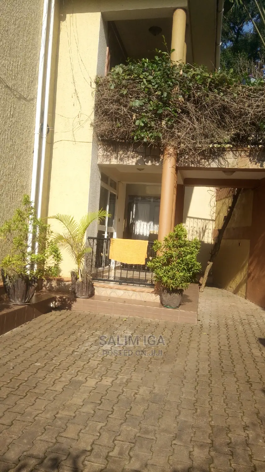 Furnished 3bdrm Block of Flats in Kololo Property, Central Division