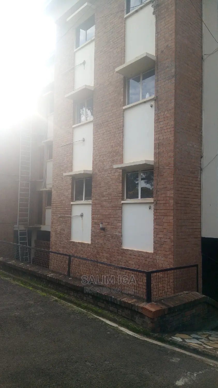 3bdrm Block of Flats in Kololo Property, Central Division for Rent