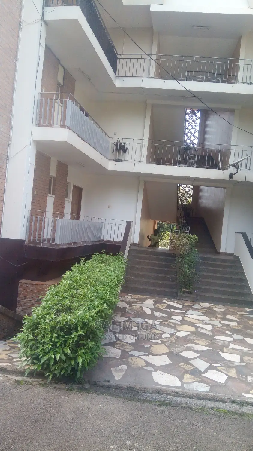 3bdrm Block of Flats in Kololo Property, Central Division for Rent