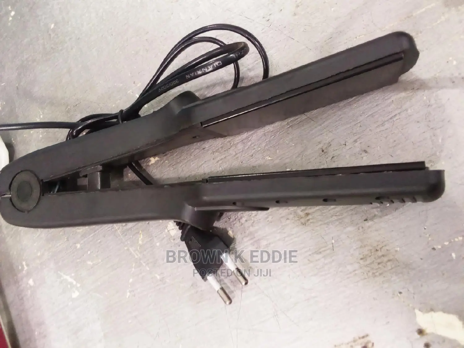 Electric Hair Straightener
