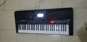 Yamaha Psr E463